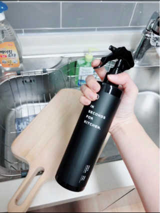 PEACE MOMENT 피스모먼트 인세컨즈포키친 320mL 천연살균소독제 — 5점을 준 리뷰어가 2018년 11월 올린 사용 사진