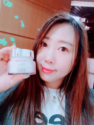 파시스 올인원 진주 화이트닝 크림 100ml — 5점을 준 리뷰어가 2019년 4월 올린 사용 사진