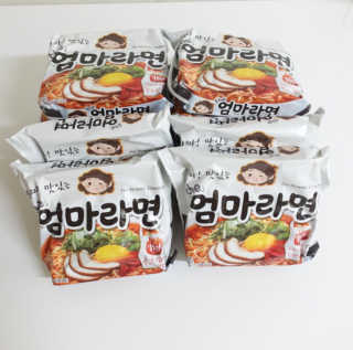 라면 그대로가 제일 맛있는 더엄마라면 — 4점을 준 리뷰어가 2019년 9월 올린 사용 사진