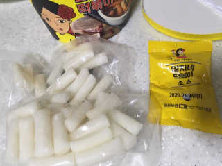 청담동말자싸롱 말자네떡볶이4EA말자네빠삭빠삭감튀5EA — 4점을 준 리뷰어가 2019년 1월 올린 사용 사진