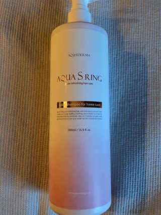 아쿠아큐링 아쿠아S링 퓨어리프레싱 헤어케어 500ml — 5점을 준 리뷰어가 2018년 7월 올린 사용 사진