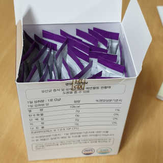 라플레 유해균을 이겨 튼튼한 장으로,  인빅터스 패밀리 — 4점을 준 리뷰어가 2019년 8월 올린 사용 사진