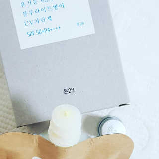 톤28 유기농 블루라이트 방어 UV 차단거리 건성용 B1 — 5점을 준 리뷰어가 2019년 5월 올린 사용 사진