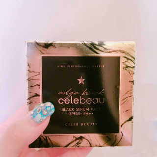 셀레뷰 블랙 세럼 팩트 — 3.83점을 준 리뷰어가 2017년 9월 올린 사용 사진
