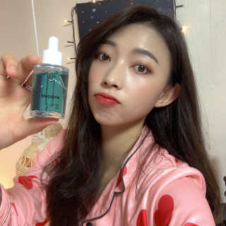 헤이톡 블루 아줄렌 카밍앰플 — 4.5점을 준 리뷰어가 2020년 1월 올린 사용 사진