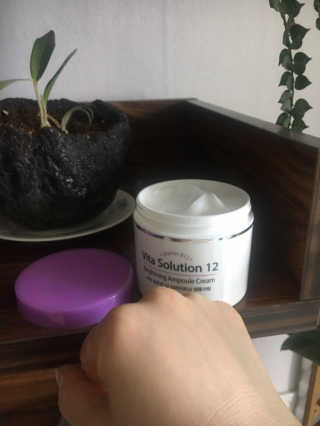 지고트 비타솔루션12 브라이트닝 앰플 크림 100ml — 5점을 준 리뷰어가 2019년 6월 올린 사용 사진