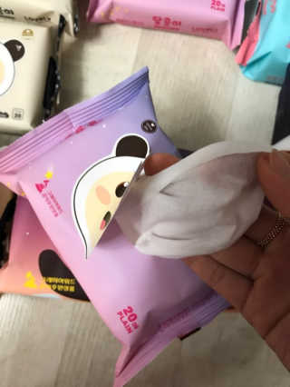 달곰이 물티슈 — 5점을 준 리뷰어가 2019년 3월 올린 사용 사진
