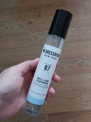 더블유드레스룸 드레스퍼퓸 150ml — 4.33점을 준 리뷰어가 2018년 11월 올린 사용 사진