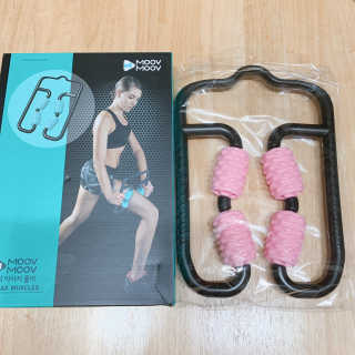 뭅뭅 바디핏레그롤러 종아리 허벅지 하체 마사지기 — 5점을 준 리뷰어가 2019년 10월 올린 사용 사진