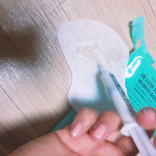 23years old 에어레이닉 포어 마스크 — 5점을 준 리뷰어가 2018년 7월 올린 사용 사진