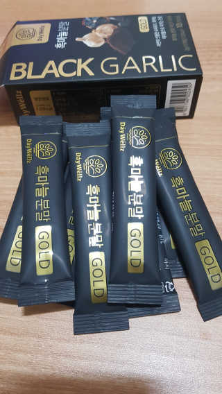 데이웰즈 흑마늘분말골드 — 5점을 준 리뷰어가 2017년 11월 올린 사용 사진