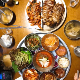[동네맛집족발] 4개 족발 중 택1 — 4.5점을 준 리뷰어가 2020년 1월 올린 사용 사진