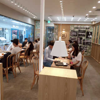 삼송빵집 부천점 [삼송빵집 부천역사점]삼송빵집 특별세트 — 5점을 준 리뷰어가 2019년 8월 올린 사용 사진
