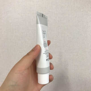 스킨그래머 슈퍼 굿 리페어 크림 — 3.5점을 준 리뷰어가 2019년 4월 올린 사용 사진