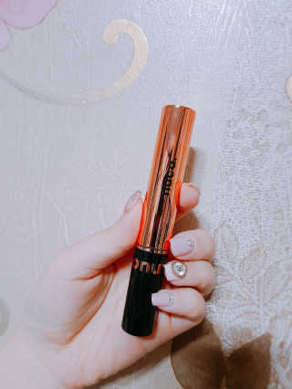 누카 nuca fix-me long and curl mascara — 5점을 준 리뷰어가 2018년 5월 올린 사용 사진