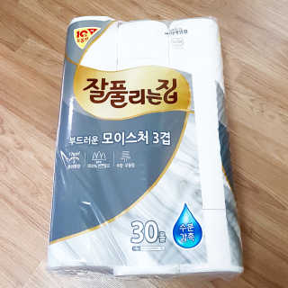 잘풀리는집 부드러운 모이스처 3겹 화장지 30롤 — 5점을 준 리뷰어가 2019년 5월 올린 사용 사진