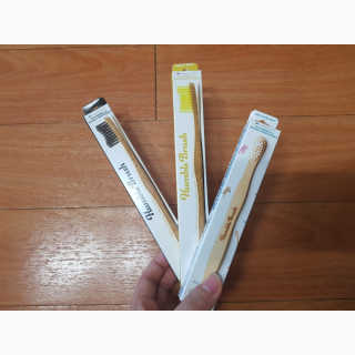 더 험블 친환경 대나무칫솔 험블브러쉬 — 5점을 준 리뷰어가 2019년 2월 올린 사용 사진