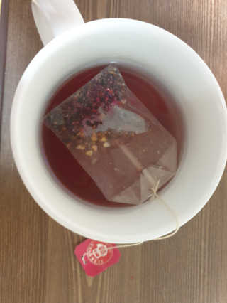 티칸 무설탕 아이스티 2종 쿨센세이션, 스위트 템테이션 — 3점을 준 리뷰어가 2019년 8월 올린 사용 사진