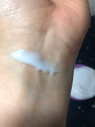 지고트 비타솔루션12 브라이트닝 앰플 크림 100ml — 4.5점을 준 리뷰어가 2019년 7월 올린 사용 사진