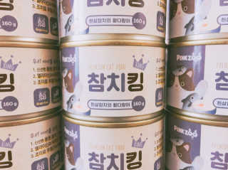 동원 참치킹 고양이 캔 12개입 — 5점을 준 리뷰어가 2018년 10월 올린 사용 사진