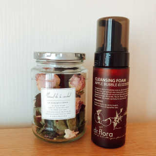 닥터플로라 천연 애플버블 클렌징폼 — 4점을 준 리뷰어가 2018년 7월 올린 사용 사진