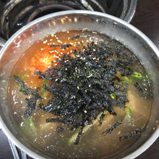 [두툼갈비] 두툼갈비 2인분 + 매콤치즈버섯 set — 5점을 준 리뷰어가 2018년 9월 올린 사용 사진