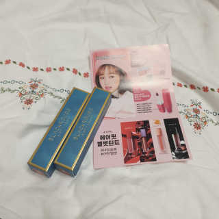 [블랙루즈] 에어 핏 벨벳 틴트5 1+1 — 3점을 준 리뷰어가 2019년 11월 올린 사용 사진