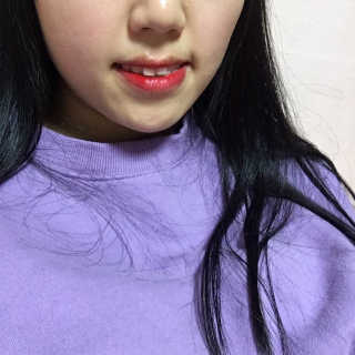 릴리바이레드 쥬시라이어 워터틴트 02 체리 크러쉬인 척 — 3점을 준 리뷰어가 2020년 3월 올린 사용 사진
