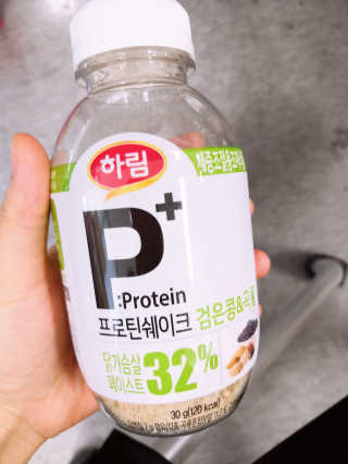 하림 P+ 닭가슴살 프로틴 쉐이크 — 5점을 준 리뷰어가 2019년 6월 올린 사용 사진
