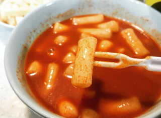 청담동말자싸롱 말자네떡볶이4EA말자네빠삭빠삭감튀5EA — 5점을 준 리뷰어가 2019년 1월 올린 사용 사진