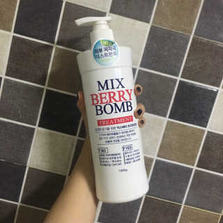 (주)에네스티 믹스베리 폭탄 트리트먼트 1000g — 4점을 준 리뷰어가 2019년 10월 올린 사용 사진