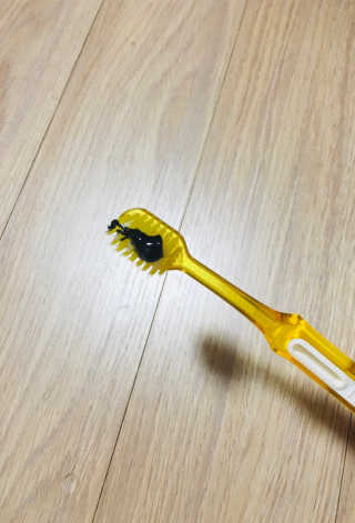 the naked object 디블랙팩치약 디블랙칫솔 세트 — 4점을 준 리뷰어가 2019년 1월 올린 사용 사진