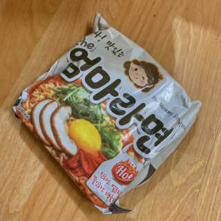 라면 그대로가 제일 맛있는 더엄마라면 — 5점을 준 리뷰어가 2019년 9월 올린 사용 사진