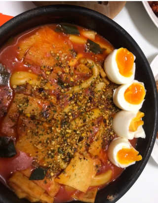 두번째 국떡 국가대표 떡볶이 1팩 + 영미칩 2봉 증정 — 5점을 준 리뷰어가 2019년 2월 올린 사용 사진