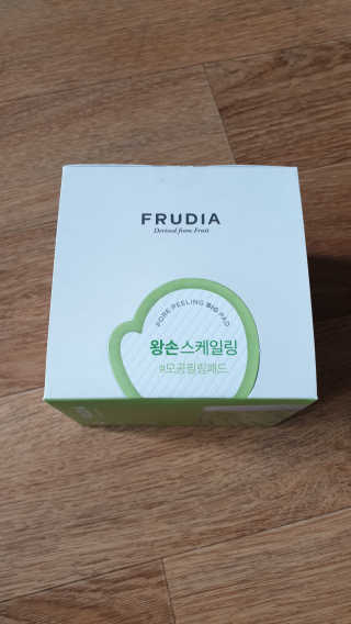 [후르디아] 약산성  모공 필링 패드(70매) — 5점을 준 리뷰어가 2019년 8월 올린 사용 사진