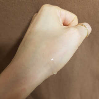 블랑벨 스피루리나 에메랄드 에센스 — 3.67점을 준 리뷰어가 2018년 3월 올린 사용 사진