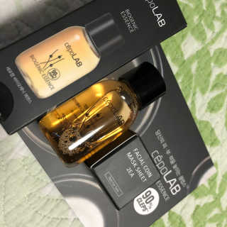 세포랩 바이오제닉 에센스 30ml 특별팩 — 3.67점을 준 리뷰어가 2018년 5월 올린 사용 사진