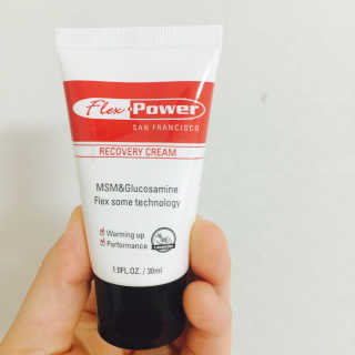 플렉스파워에이더블유에스 리커버리크림 30ml — 4.67점을 준 리뷰어가 2017년 9월 올린 사용 사진