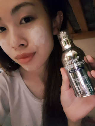 닥터펩티 제이앤코슈 펩타이드 볼륨 에센스 50ml — 5점을 준 리뷰어가 2018년 10월 올린 사용 사진