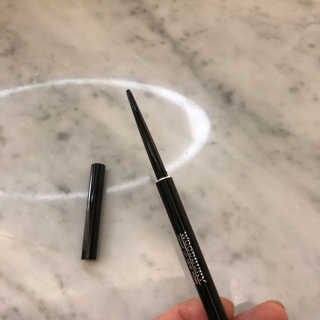 우드버리 1.5mm 스키니 젤 아이라이너 — 5점을 준 리뷰어가 2019년 5월 올린 사용 사진
