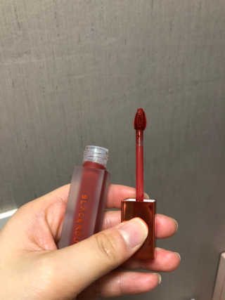 [블랙루즈] 에어 핏 벨벳 틴트3 택1+랜덤1 — 3점을 준 리뷰어가 2019년 3월 올린 사용 사진