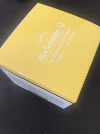 지고트 비타솔루션12 시너지 앰플 크림 100ml — 4점을 준 리뷰어가 2019년 6월 올린 사용 사진