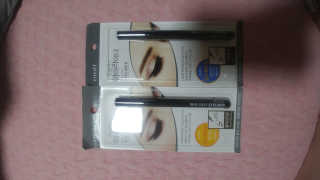 (주)에네스티 리얼이지 아이라이너 2종 — 4점을 준 리뷰어가 2019년 9월 올린 사용 사진
