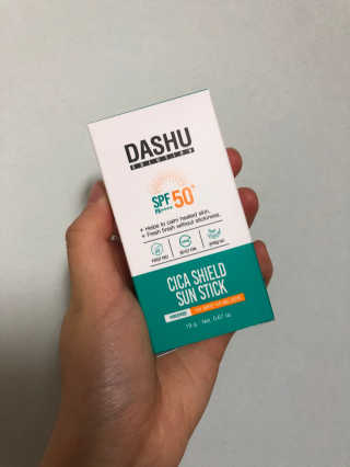 다슈코리아 다슈 솔루션 시카 쉴드 선스틱 — 5점을 준 리뷰어가 2020년 1월 올린 사용 사진