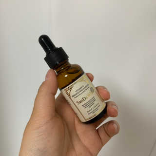 [스킨큐어] 산다화 비타민C 화이트닝 에센스 30ml — 4점을 준 리뷰어가 2019년 7월 올린 사용 사진