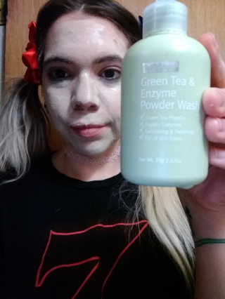 바이 위시트랜드 Green Tea Powder Wash — 5점을 준 리뷰어가 2018년 1월 올린 사용 사진