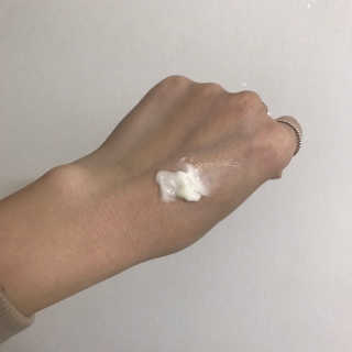 지고트 마유 모이스처 크림 70ml — 3점을 준 리뷰어가 2019년 2월 올린 사용 사진