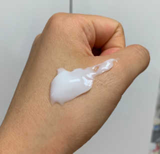 지고트 비타솔루션12 브라이트닝 앰플 크림 100ml — 3점을 준 리뷰어가 2019년 6월 올린 사용 사진