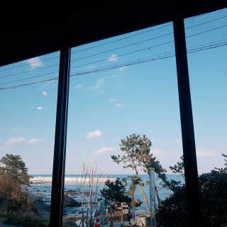 [카페콜로네이드] 아메리카노or라떼2잔+디저트1가지 — 5점을 준 리뷰어가 2019년 3월 올린 사용 사진