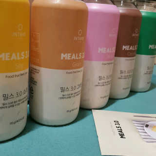 인테이크 밀스 3.0 Trial Kit(보틀형 5종) — 3점을 준 리뷰어가 2017년 4월 올린 사용 사진